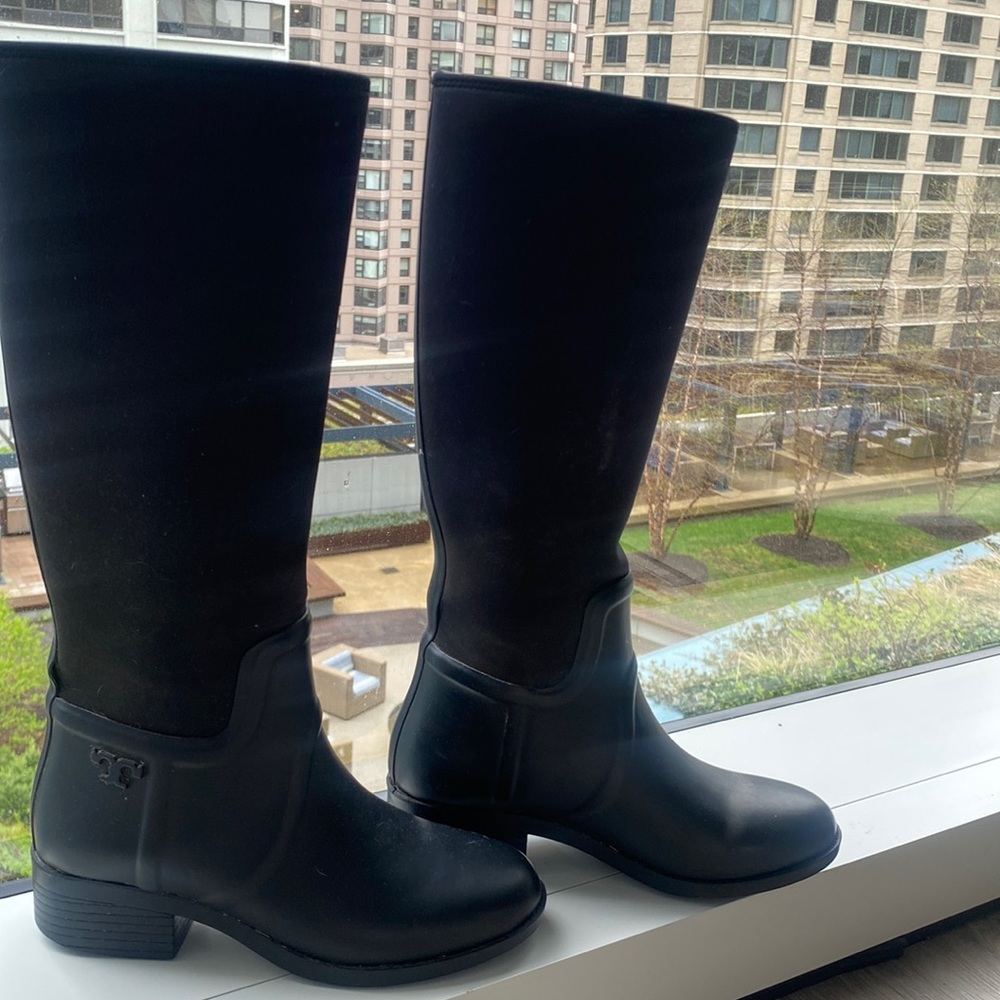 Tory Burch rain boot